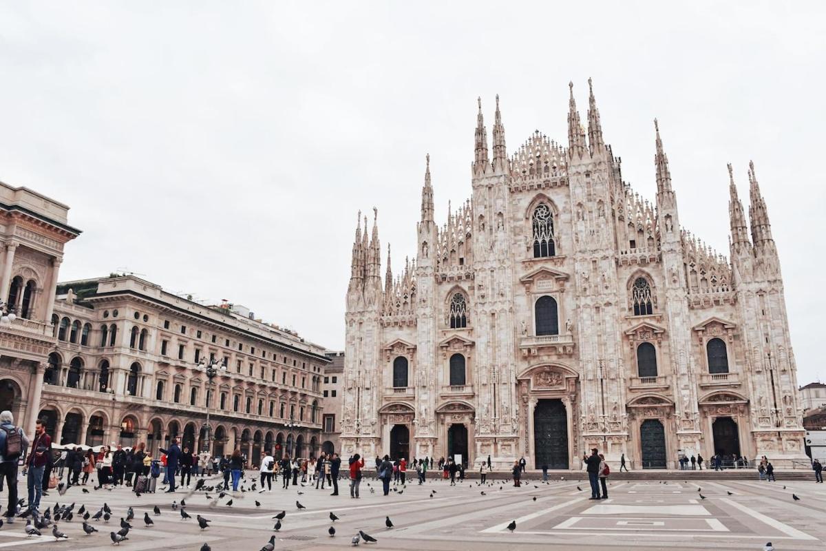 Appartamento Design I Steps From Fair & Metro Milano